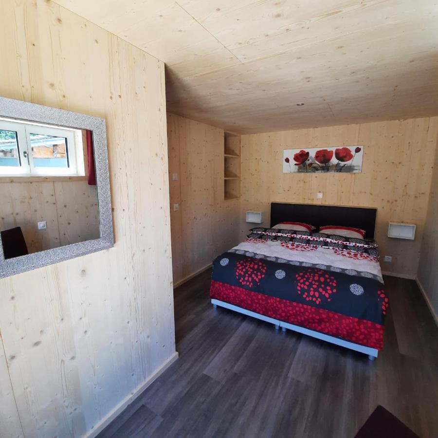Aktien 11 / A=Obere Wohnung / B=Untere Wohnung Sils im Domleschg Eksteriør bilde